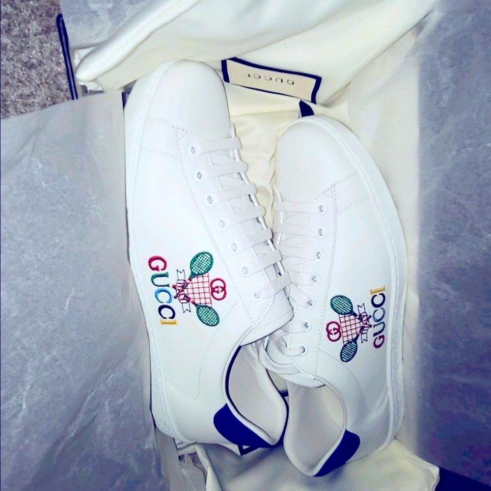 Gucci Ace Tennis Embroidery GG men sneakers.